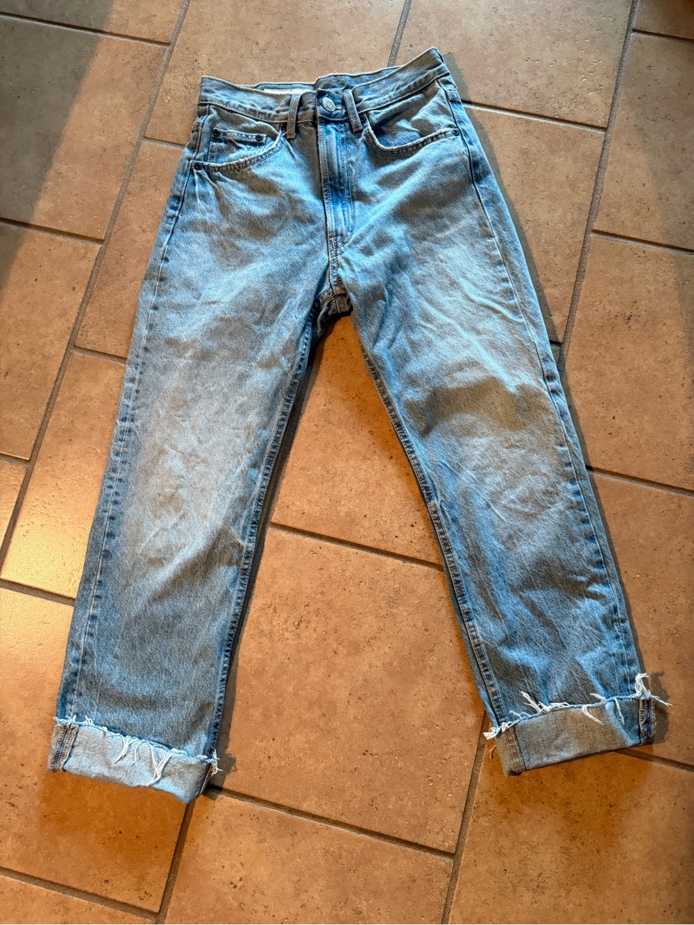 Women’s Zara Straight Leg Jeans with Frayed Hem